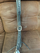 Load image into Gallery viewer, Cowpuncher Buckle on JW Leather
